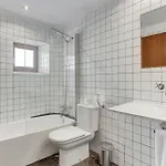 Bed & Breakfast Desbrull 4*