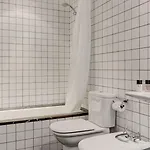 Bed & Breakfast Desbrull 4*