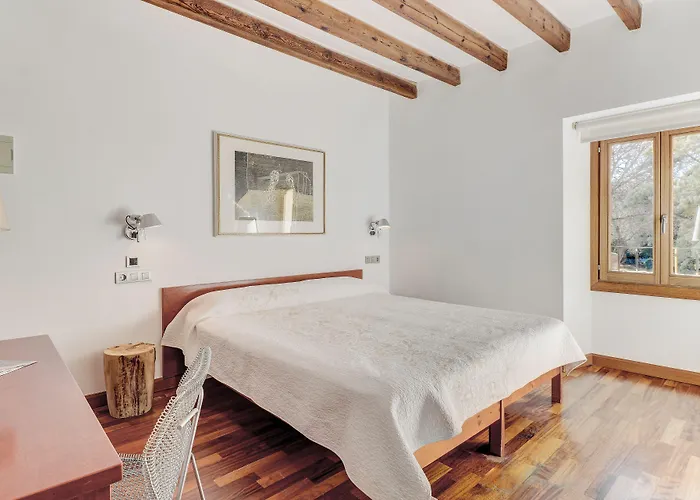 Bed & Breakfast Desbrull 4*