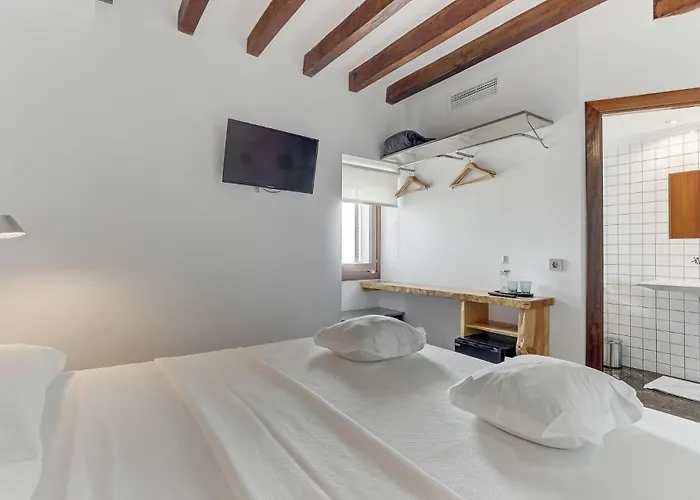 Desbrull Couette-café 4*